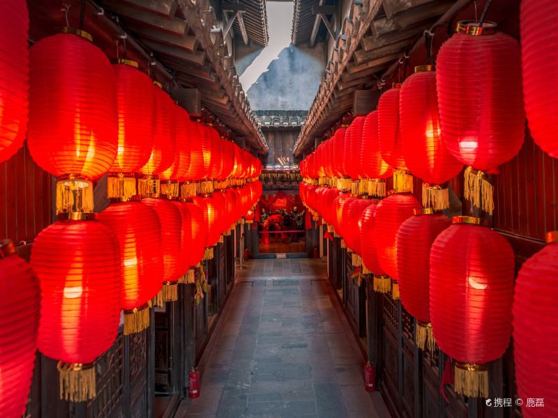 Longchang Temple