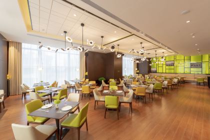 希尔顿欢朋酒店餐厅