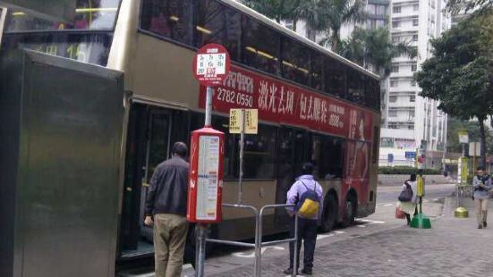 很久没来了，这次想去香港买点东西，香港和深圳这边是个好地方好