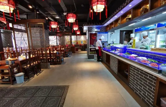 翻身作老北京銅鍋涮肉羊蠍子鍋