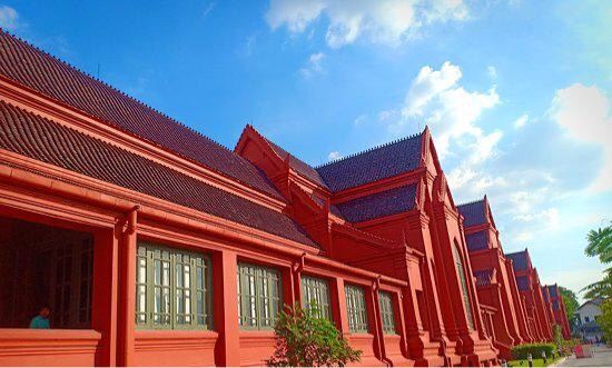 สนามหลวง