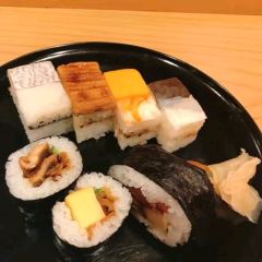 Yoshino Sushi User Photo
