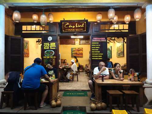 Com Linh - Vietnamese Restaurant