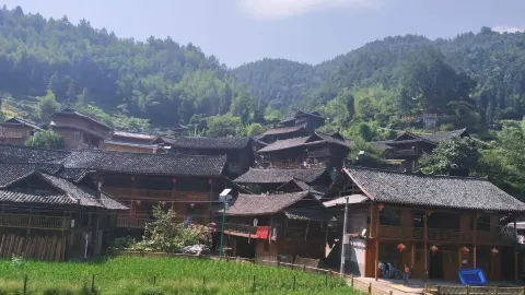 湖乡苗家乐 in เฉิงปู่
