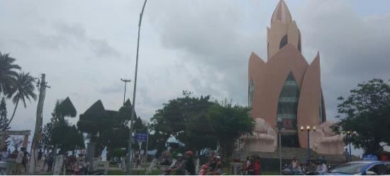 Thap Tram Huong