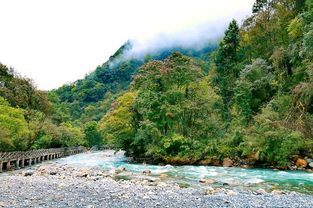 Laba River Park, Erlangshan National Park
