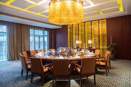 YANG MING WEN QUAN SHAN ZHUANG CAN TING