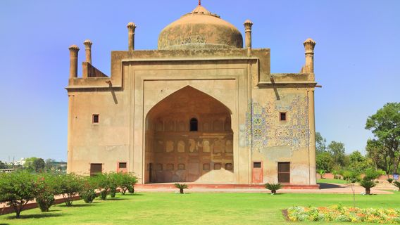 Чини-ка-Рауза