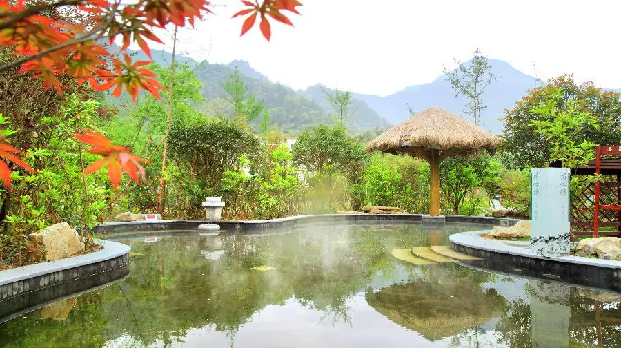 Jinfo Mountain Tianxing International Hot Springs