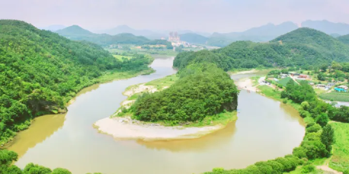 仙巖村韓半島地形