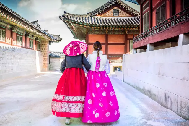 Hanbok Experiences in Seoul