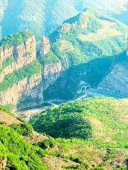 興隆山景区