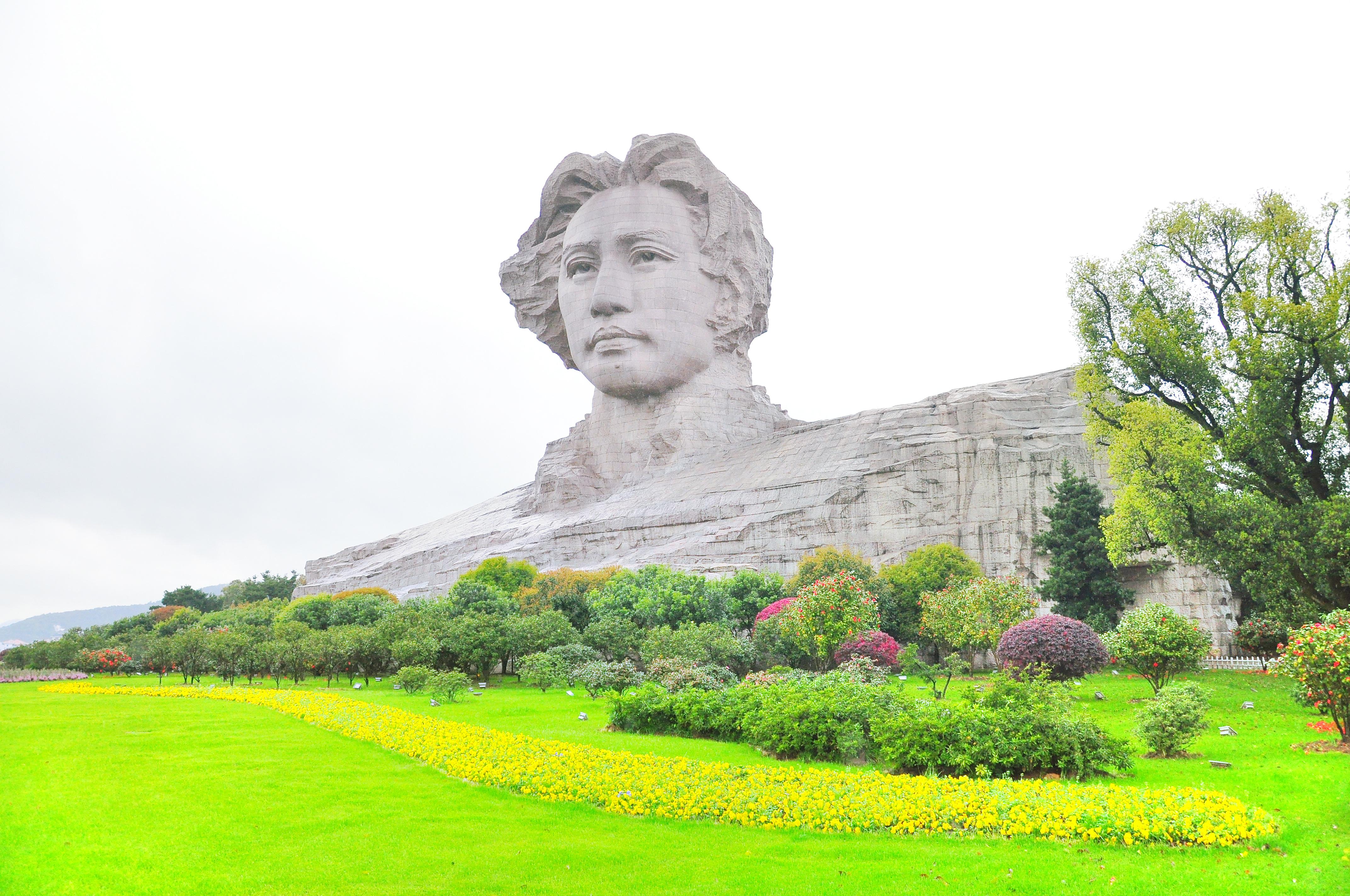Must-see Attractions