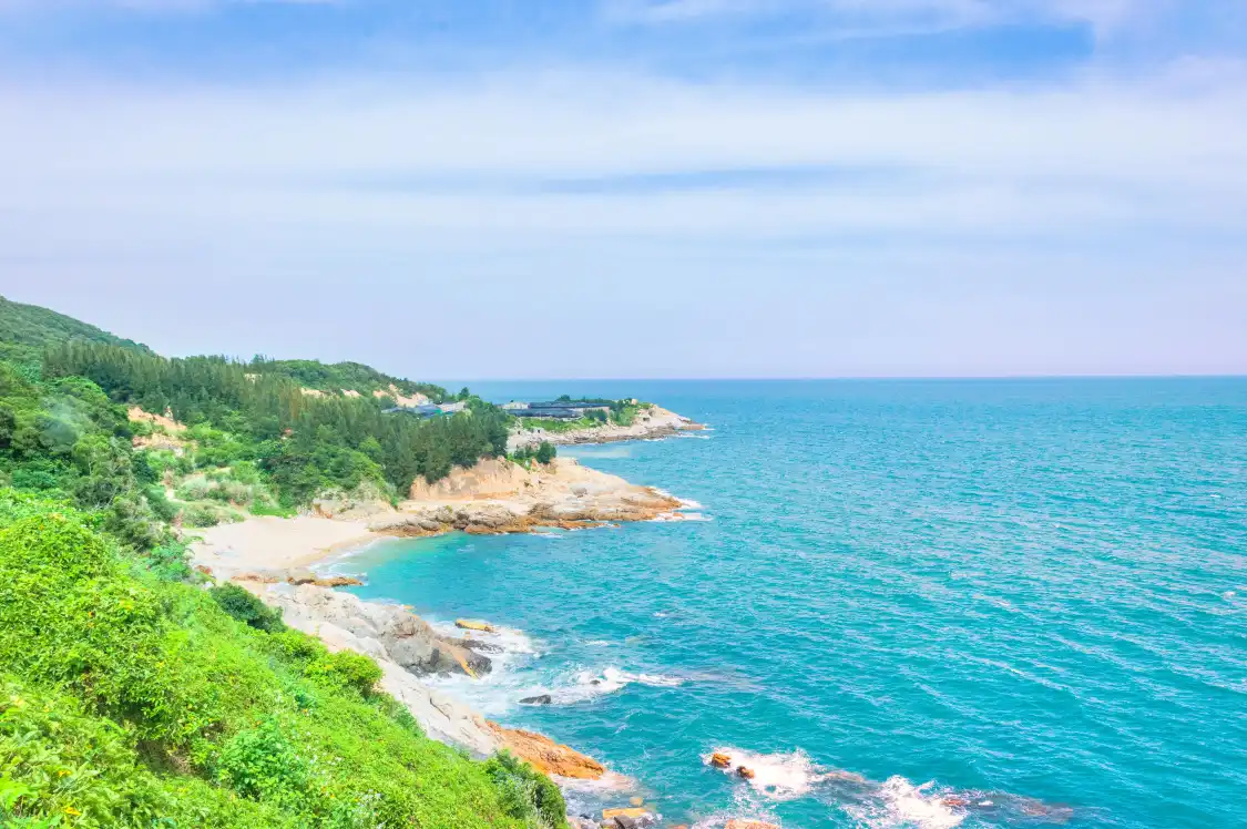 Hotels near Nanmenwan