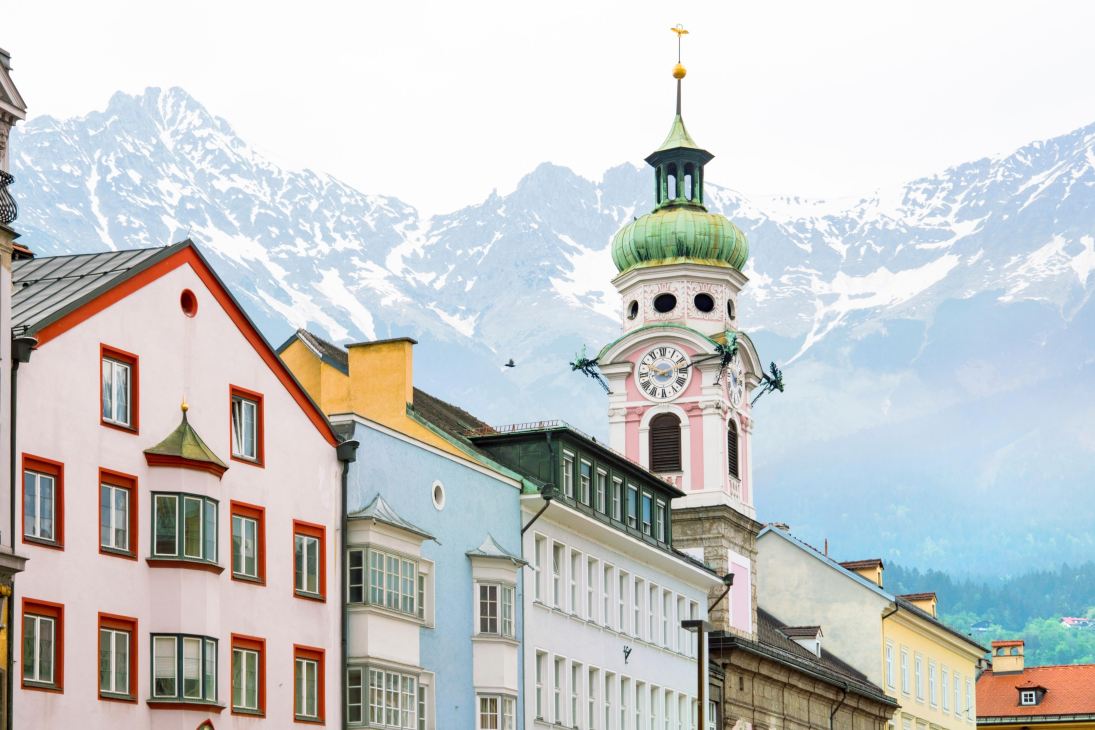 Compare 5 airports near Innsbruck