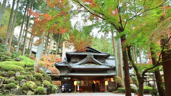 下呂溫泉湯之島館