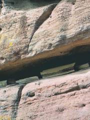 Hanging Coffin, Longhu Mountain