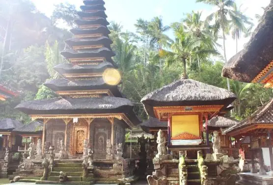 Pura Puncak Penulisan寺廟