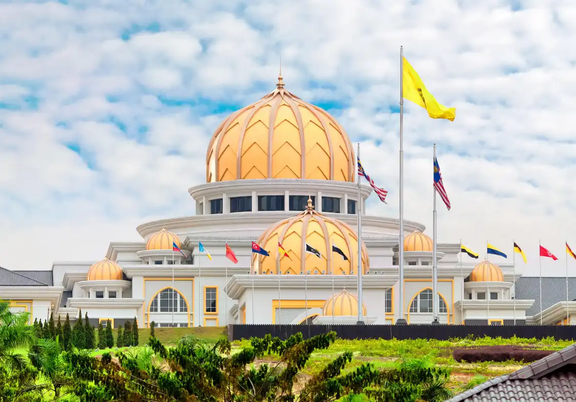 Hotel dekat Royal Museum（Old Royal Palace）