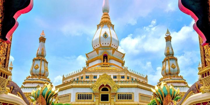 พระมหาธาตุเจดีย์ไตรภพ ไตรมงคล