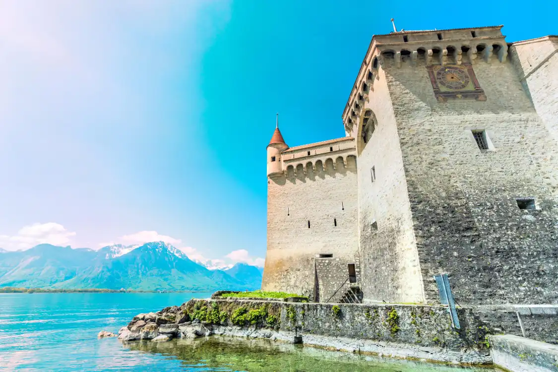 Hotels near Chillon Castle