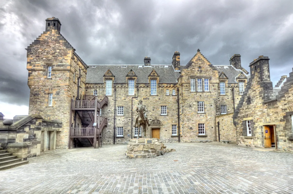 1_National War Museum