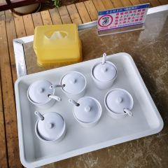 普洱老仓醋小锅米线 User Photo