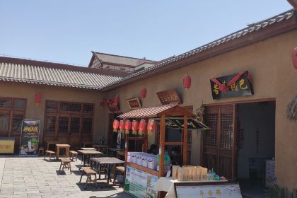 水城三国小镇美食