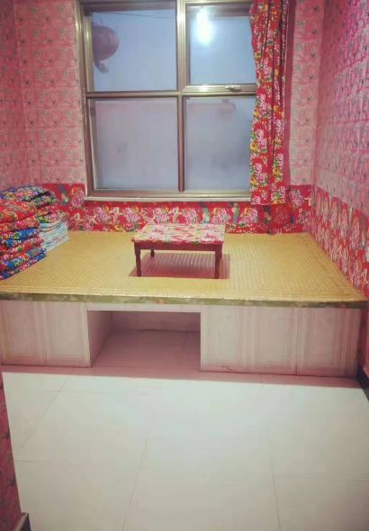 关东一品炖人参鸡