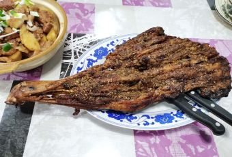 草原生态度假酒店餐厅 User Photo