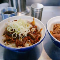 狐狸屋牛丼張用戶圖片