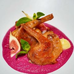 Queen·Cheuk Yuet User Photo