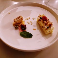 Ministry Of Crab User Photo