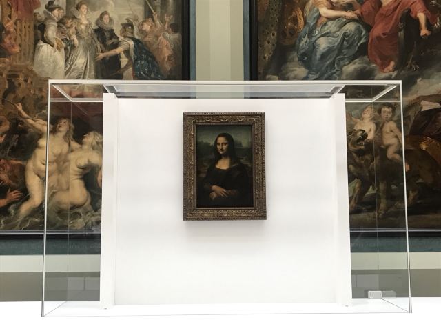 Louvre Museum