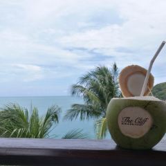 The Cliff Bar and Grill User Photo