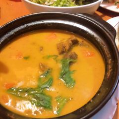 Yen's Restaurant 여행 사진