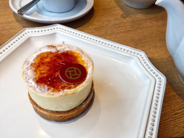 Patisserie Tooth Tooth