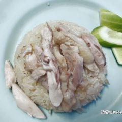 Go-Ang Chicken Rice Pratunam User Photo