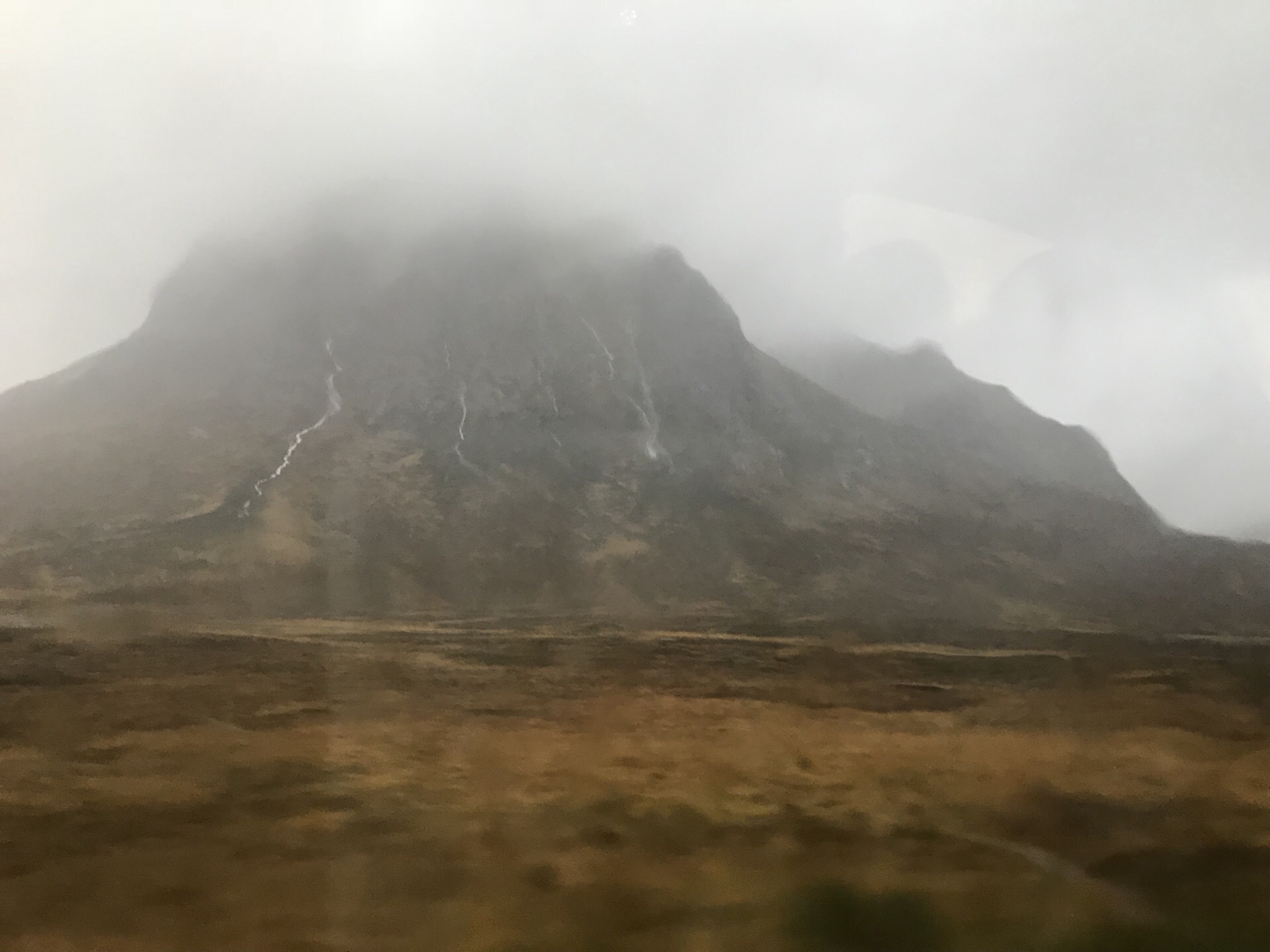 フォート ウィリアム ベン ネビス山 評判 案内 トリップドットコム