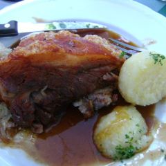 Gasthof Hinterbrühl Beer Garden張用戶圖片