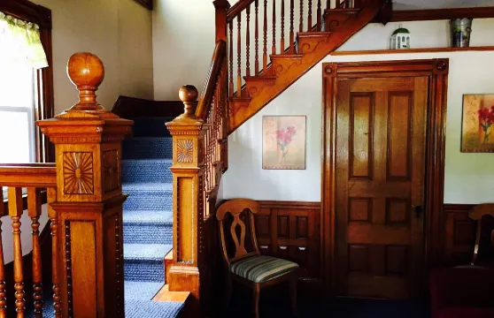 Stomping Grounds Grille