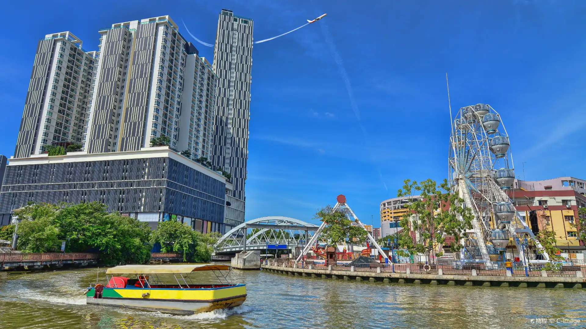 Hotel berhampiran Malacca River