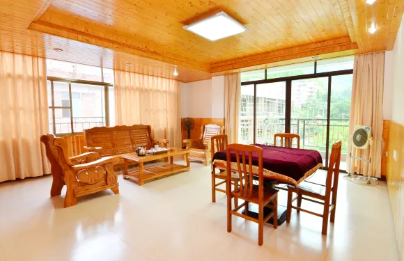 龍門南崑山驛居公寓