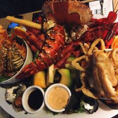Dundee’s Restaurant 여행 사진