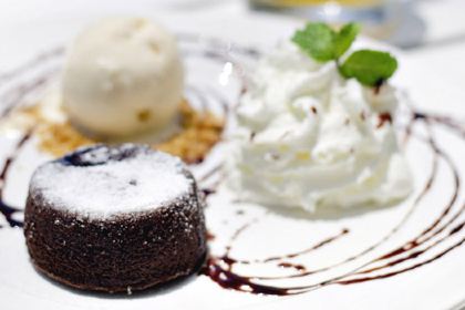 더 글라스 하우스