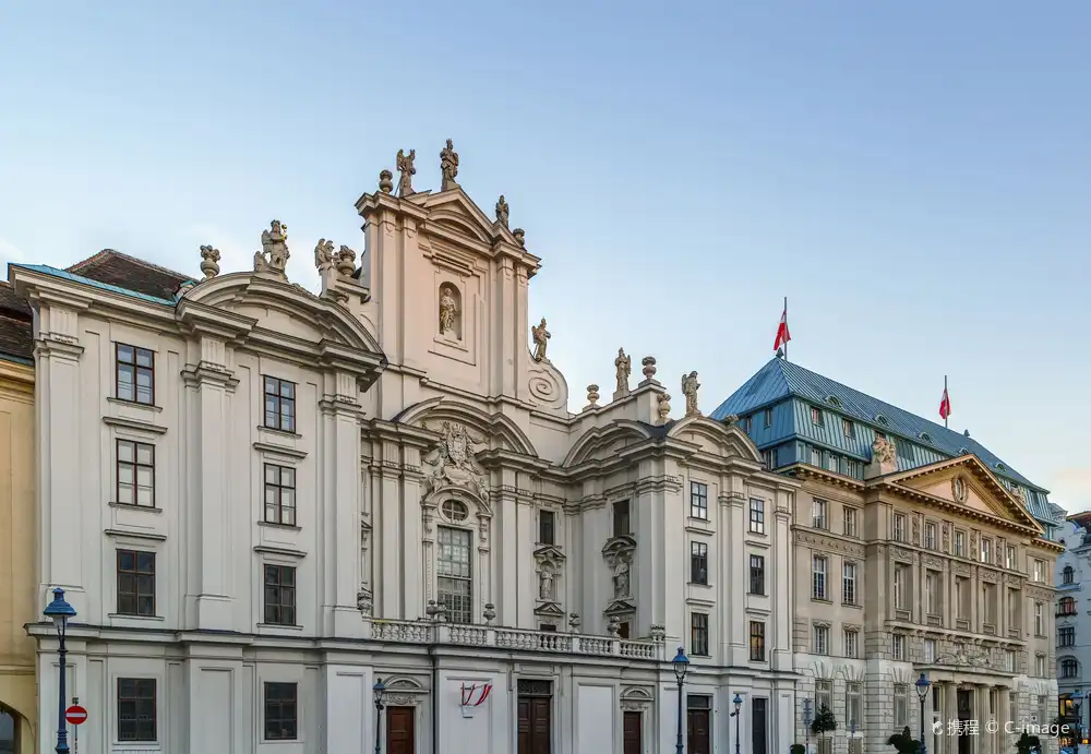Hotels near Kirche am Hof