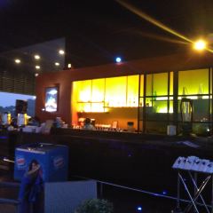Sky Blu Bar User Photo