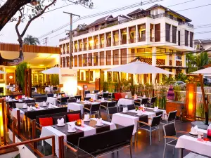 Deck One - All Day Eatery