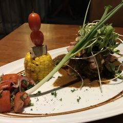 EAT Bar & Grill Restaurant Karon User Photo