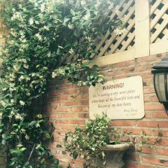 Le Petite Fontaine User Photo